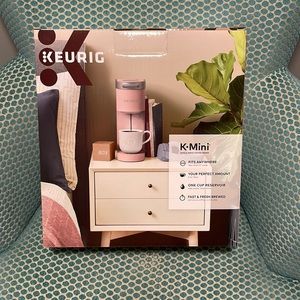 KEURIG K-Mini- Dusty Rose
